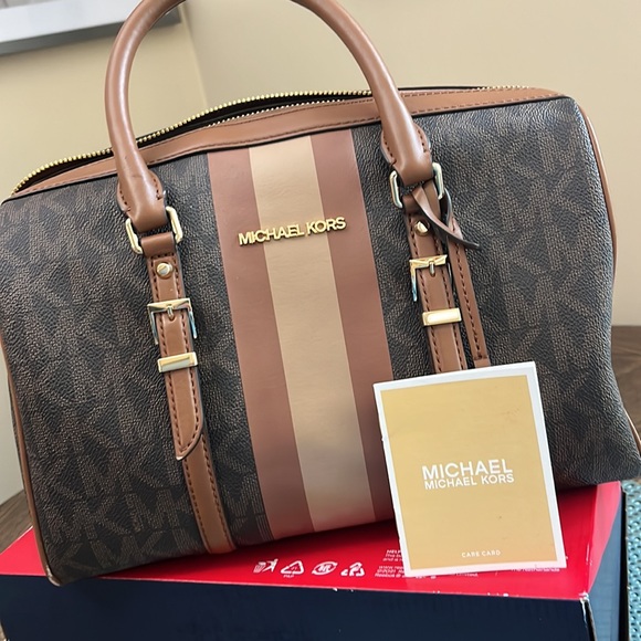 COPY - Michael Kors handbag 👜 - Picture 7 of 7